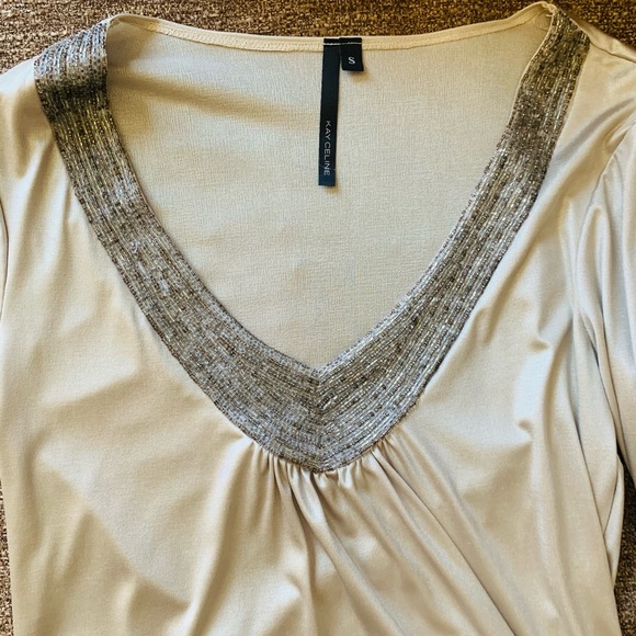 3/4 sleeve beaded neck top - Picture 4 of 6